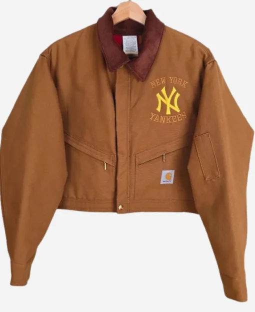 NY Yankees X Vintage Carhartt Crop Jacket - Image 4